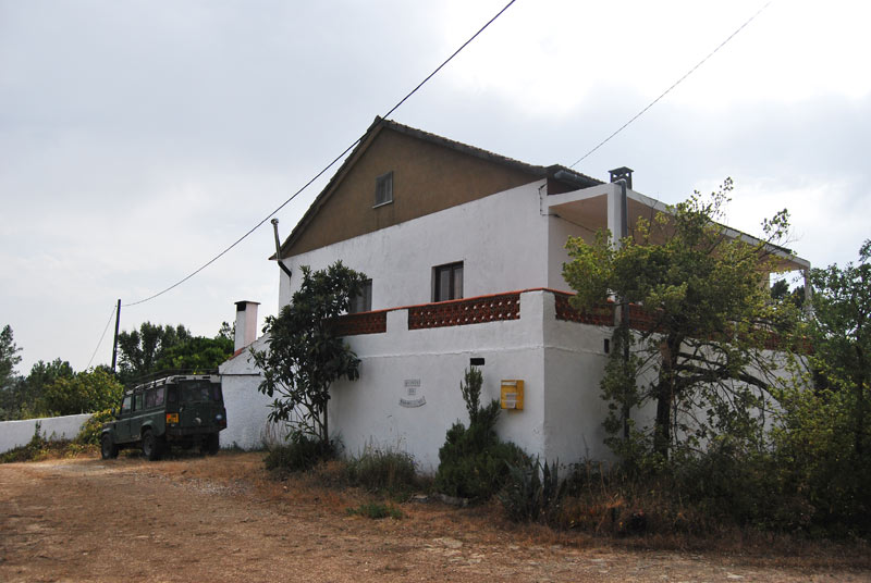 House Outside & Aerial Shots